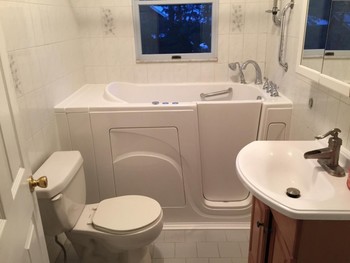 After Walk in Tub Installed by Independent Home Products, LLC